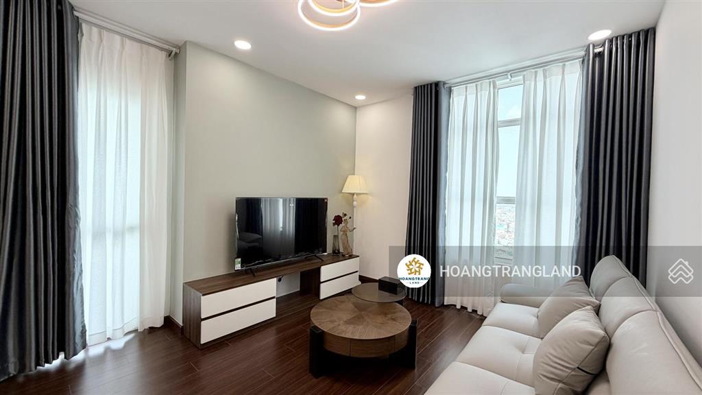 Bán gấp 3pn hoàng anh thanh bình q7 hcm nhà siêu rộng cực đẹp view q1.  trang hatb 0905 521 ***