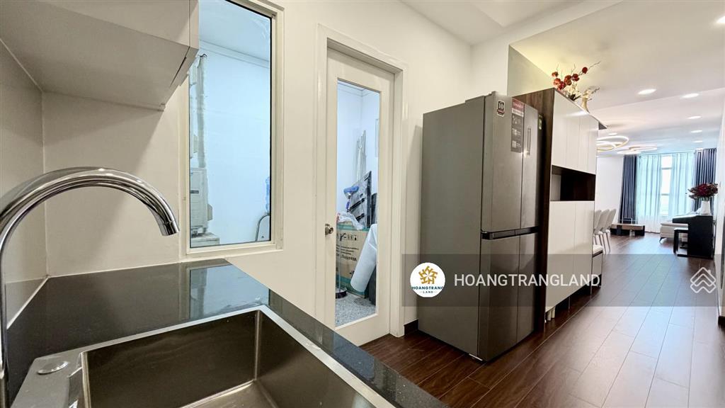 Bán gấp 3pn hoàng anh thanh bình q7 hcm nhà siêu rộng cực đẹp view q1.  trang hatb 0905 521 ***