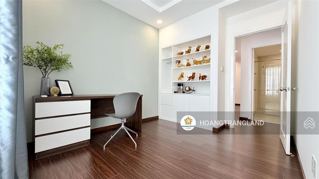 Bán gấp 3pn hoàng anh thanh bình q7 hcm nhà siêu rộng cực đẹp view q1.  trang hatb 0905 521 ***