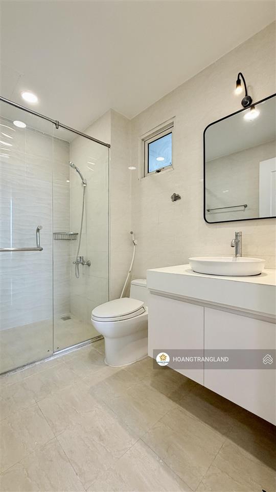 Bán gấp 3pn hoàng anh thanh bình q7 hcm nhà siêu rộng cực đẹp view q1.  trang hatb 0905 521 ***