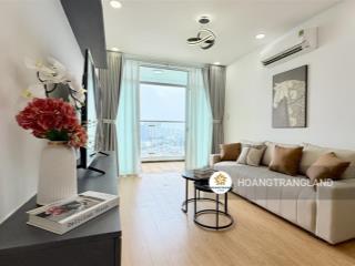 Bán gấp 2pn hoàng anh thanh bình q7 hcm nhà siêu rộng cực đẹp view q1 .  trang hatb 0905 521 ***.