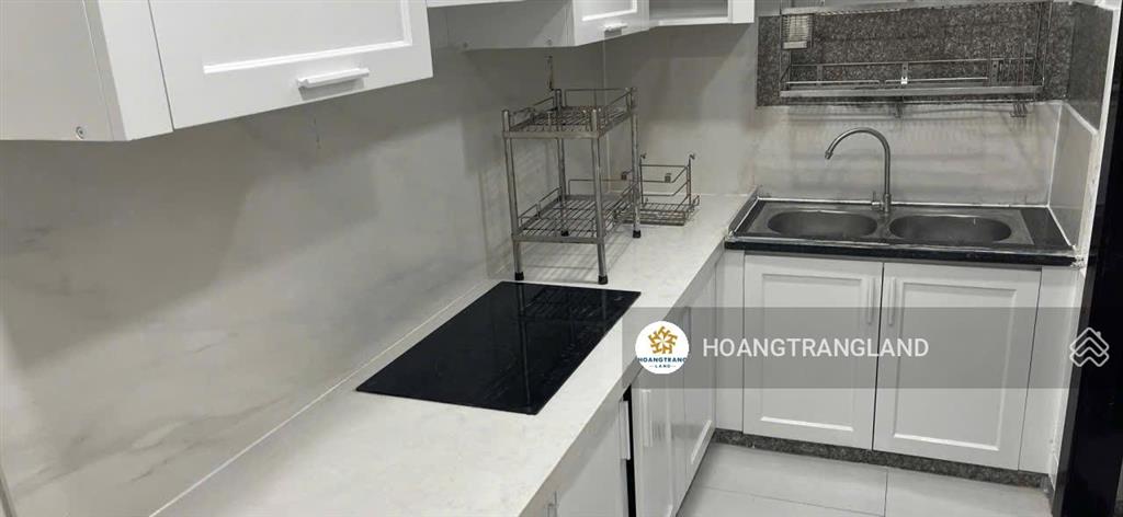 Bán nhanh c.h 2pn hoàng anh thanh bình q7 hcm nhà cơ bản giá cực tốt ạ .  trang hatb 0905 521 ***.