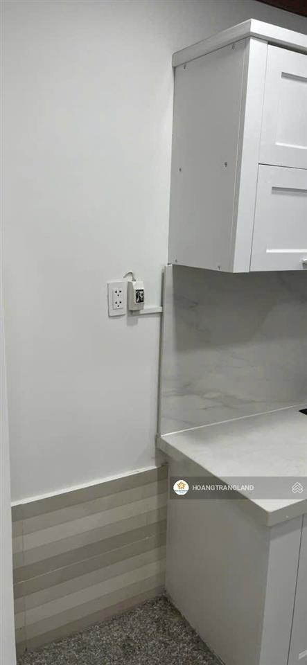 Bán nhanh c.h 2pn hoàng anh thanh bình q7 hcm nhà cơ bản giá cực tốt ạ .  trang hatb 0905 521 ***.