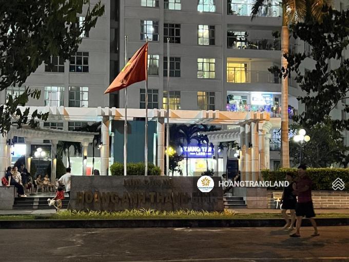 Bán nhanh c.h 2pn hoàng anh thanh bình q7 hcm nhà cơ bản giá cực tốt ạ .  trang hatb 0905 521 ***.