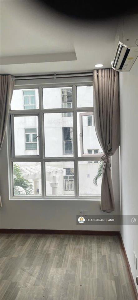 Bán nhanh c.h 2pn hoàng anh thanh bình q7 hcm nhà cơ bản giá cực tốt ạ .  trang hatb 0905 521 ***.