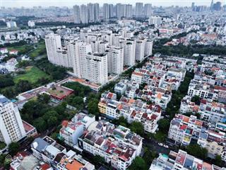 Bán nhà phố hưng gia  phú mỹ hưng. giá siêu hot  32.5 tỷ đồng