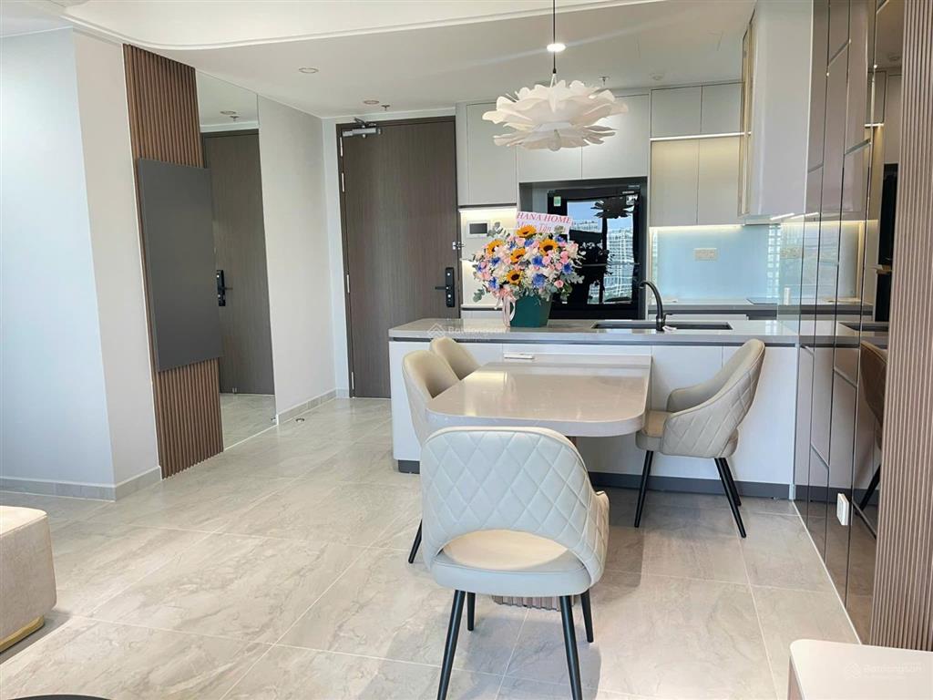 Cần cho thuê căn hộ cao cấp cardinal court 2pn giá 25tr/tháng  0916 769 *** e trang