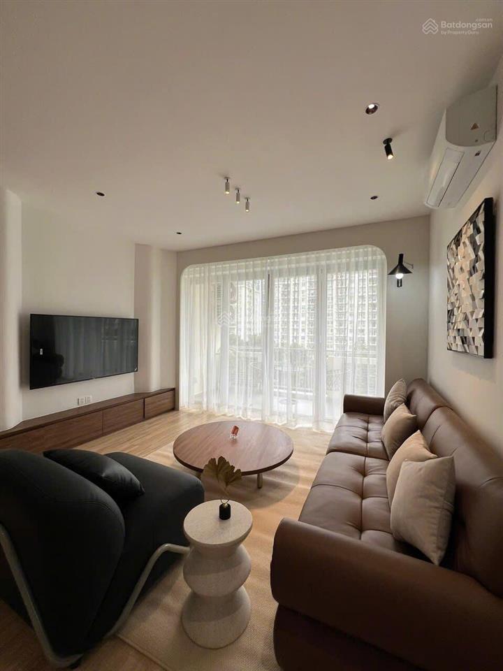 Cần tiền bán gấp căn hộ park view dt 103m giá tốt nhất 7,6 tỷ 0916 769 *** e trang