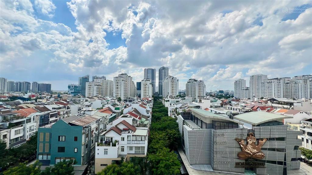 Cần tiền bán gấp căn hộ riviera point giá rẻ thị trường dt 148m2 giá 10.5 tỷ  0916 769 ***