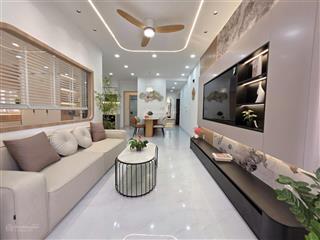 Cần bán căn hộ sky garden 3 trung tâm phú mỹ hưng dt 71m2 giá 5.5 tỷ  0916 769 ***