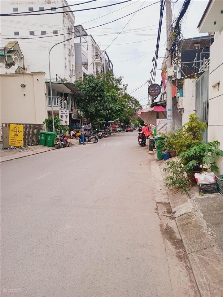 Bán nhà cấp 4 mặt tiền chợ kdc lacasa, p. phú thuận, quận 7 nhỉnh 15 tỷ diện tích 140m2 ngang 5m