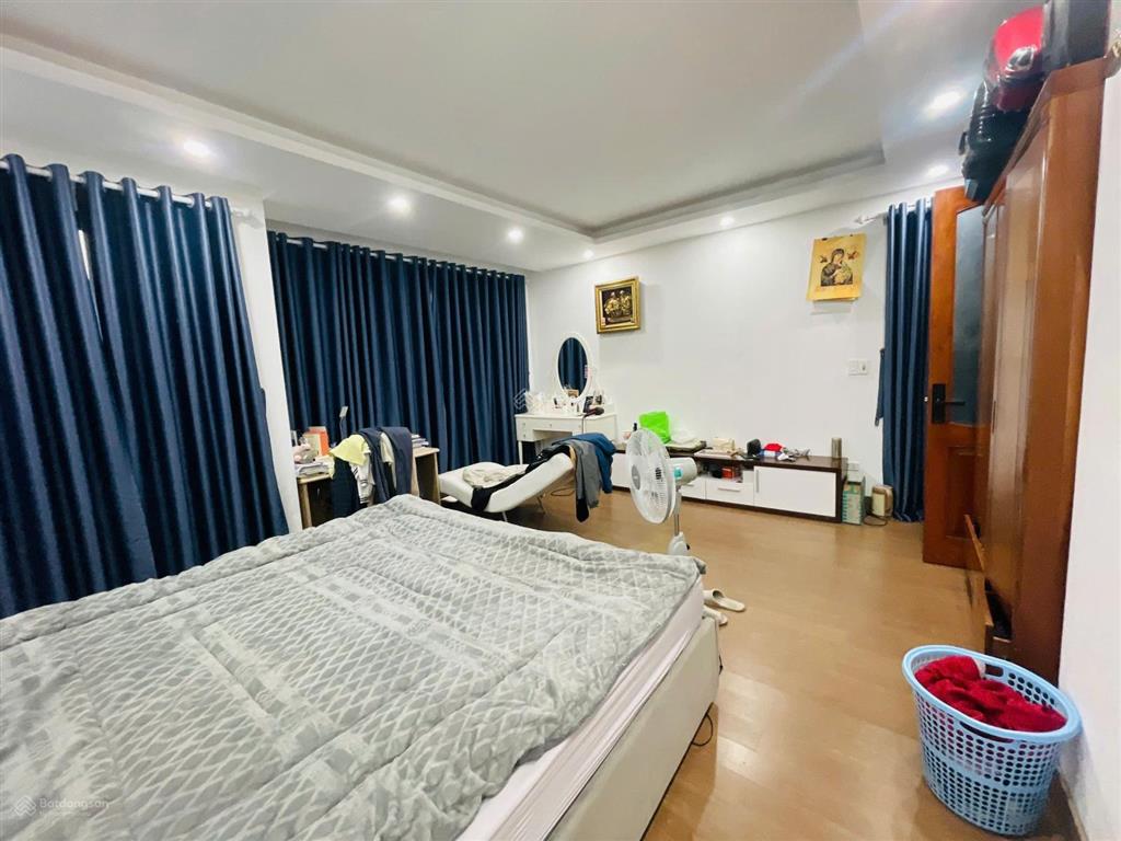 Chính chủ cho thuê biệt thự an vượng khu đô thị dương nội. dt 180m2, full nội thất, giá 35tr/tháng