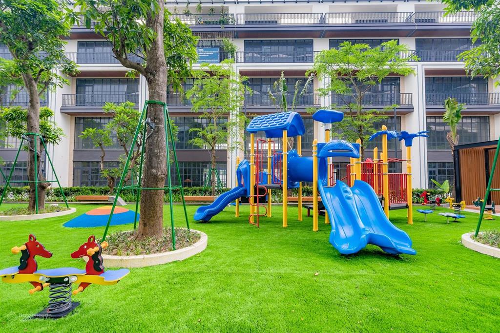 Chính chủ cho thuê căn góc shophouse 176m2, mặt tiền 15m, đường lê quang đạo.  0936 399 ***