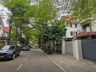 Cần cho thuê gấp biệt thự 264m2 kđt an hưng. hoàn thiện văn phòng. giá 36tr/tháng.  0936 399 ***