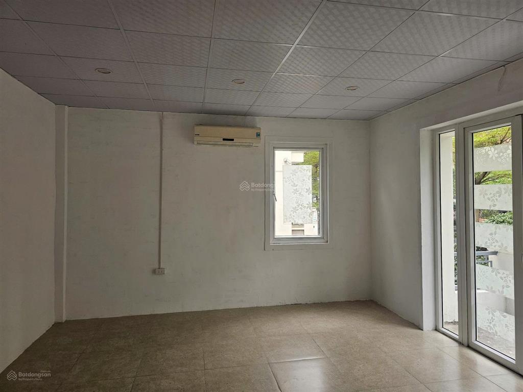Cần cho thuê gấp biệt thự 264m2 kđt an hưng. hoàn thiện văn phòng. giá 36tr/tháng.  0936 399 ***