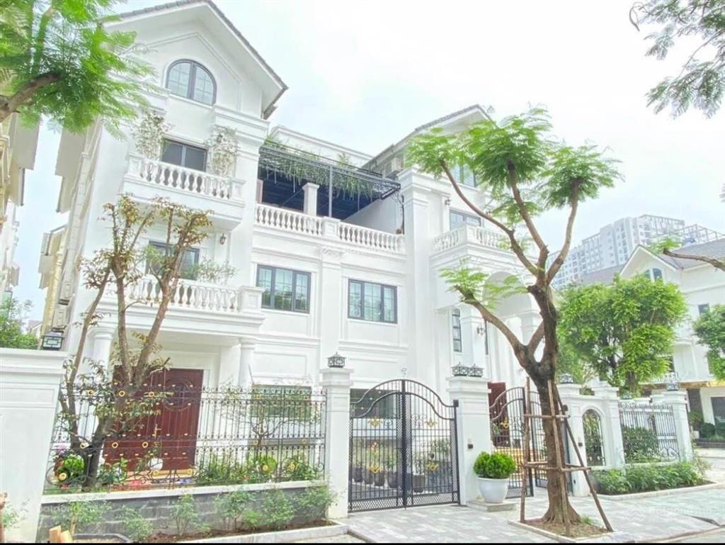 Chính chủ cho thuê biệt thự dương nội căn góc 250m2 full nội thất để ở và vp kinh doanh. giá tốt