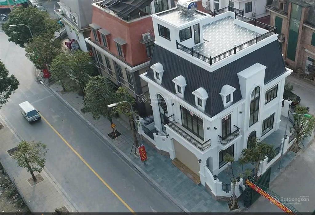 Cho thuê làm văn phòng vip mặt đường sa đôinam từ liêm, hoàn thiện cực đẹp, có thang máy. giá tốt