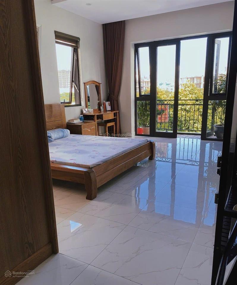 Cho thuê biệt thự nam cường  khu đô thị dương nội. dt 180m2, nội thất và vị trí cực đẹp. giá tốt