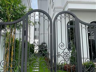Chính chủ cho thuê biệt thự solasta  dương nội. dt 202m2, hoàn thiện mặt ngoài cực đẹp, giá tốt
