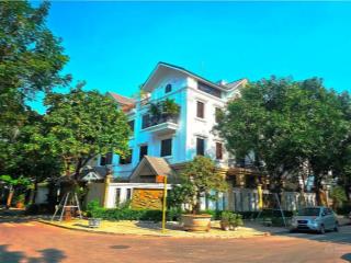 Cho thuê biệt thự nam cường  khu đô thị dương nội. dt 202m2, nội thất và vị trí cực đẹp. giá tốt