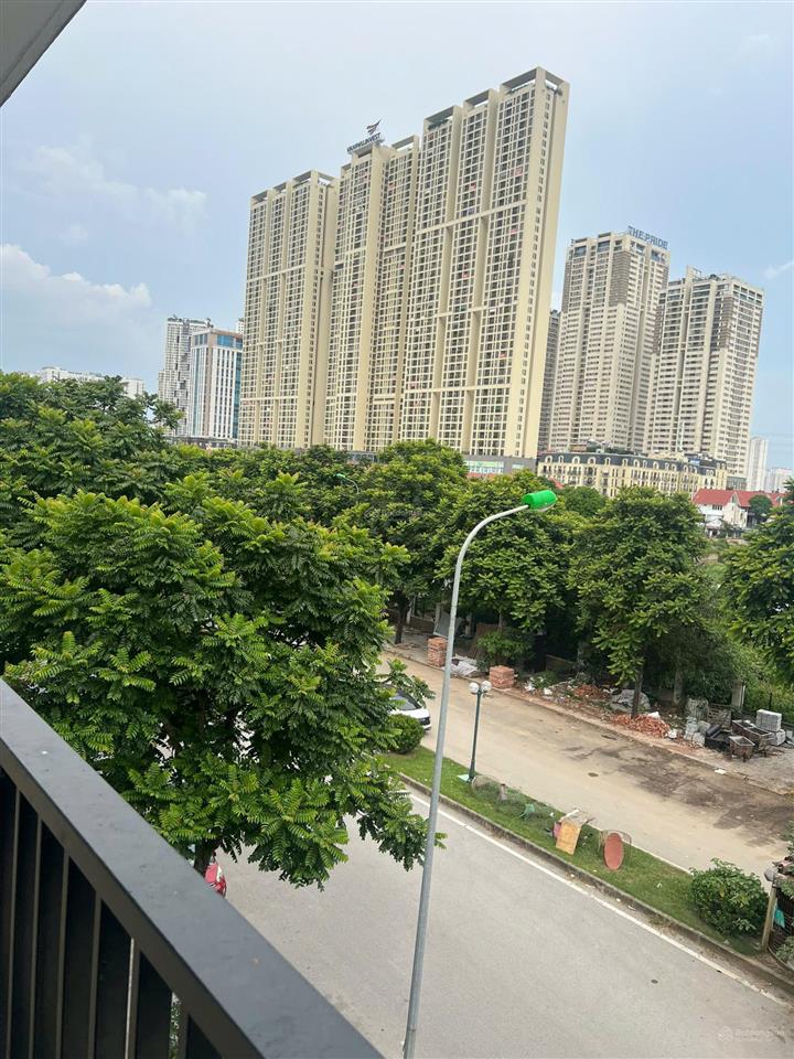 Chính chủ cho thuê gấp liền kề mặt đường 40m, kđt an hưng. hoàn thiện văn phòng.  0936 399 ***