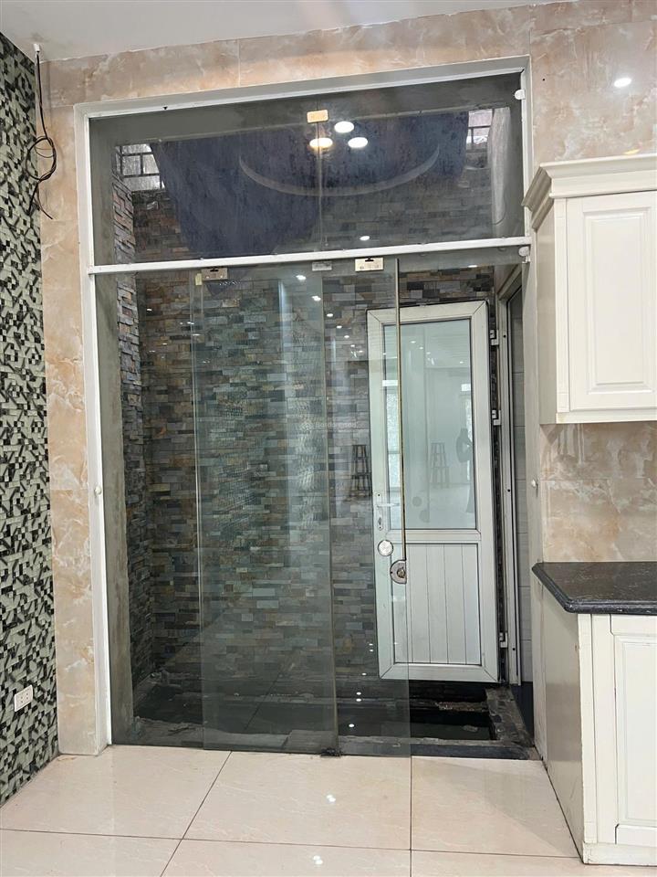 Chính chủ cho thuê gấp liền kề mặt đường 40m, kđt an hưng. hoàn thiện văn phòng.  0936 399 ***