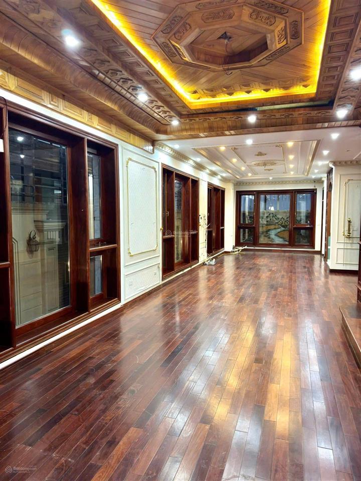 Cần cho thuê biệt thự kđt văn khê lâu dài, dt 180m2, hoàn thiện nội thất để ở cực đẹp. giá tốt