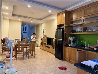 Cần bán gấp nhà ngõ 91, hoàng quốc việt. thiết kế đẹp, mới xây 5 tầng, có thang máy, full nội thất