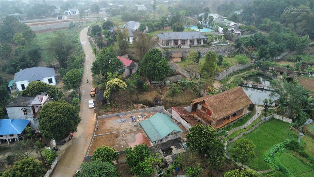 Chính chủ bán 227m2 đất mặt đường thị trấn lương sơn, xã lương sơn, phú thọ