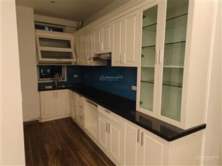 Cần bán căn hộ 80m2 , giá rẻ nhất