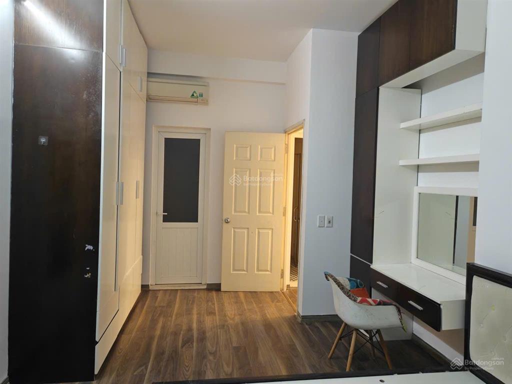 Cần bán căn hộ 80m2 , giá rẻ nhất