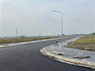 Bán lô đất xưởng tại cụm công nghiệp hồng dương, 9,4 triệu / m2, 1083 m2. 0989 580 ***