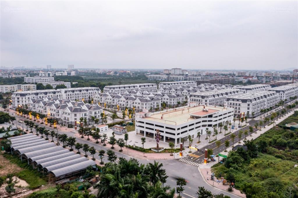 Giá tốt! chủ nhà thiện chí bán lk 75m2 đường vàng anh, đối diện vườn hoa, cạnh bể bơi, nhà để xe