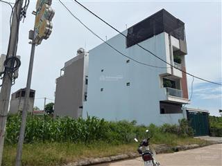 Bán đất đấu giá khu x7 thôn mai hiên xã đông anh ô góc đường rộng có vỉa hè diện tích 86m2