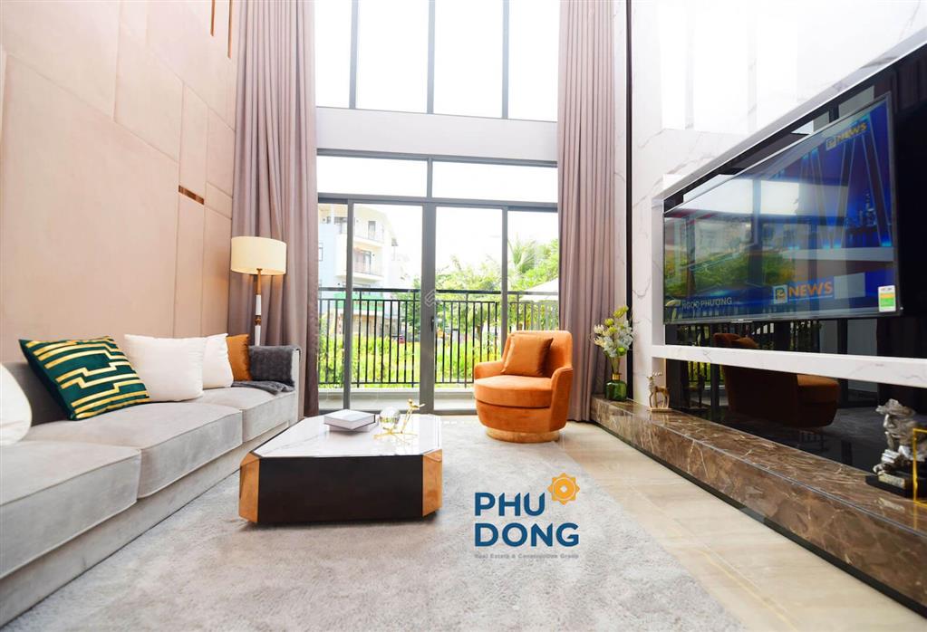 Mua ngay căn duplex penthouse phú đông sky garden 2 tầng, 120m2, giá 4 tỷ 250 triệu (bao phí)