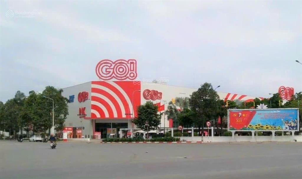 Cần bán 1 cặp đường gs1 10*24m giá tốt nhất khu vực. 0932 136 *** để biết thêm chi tiết
