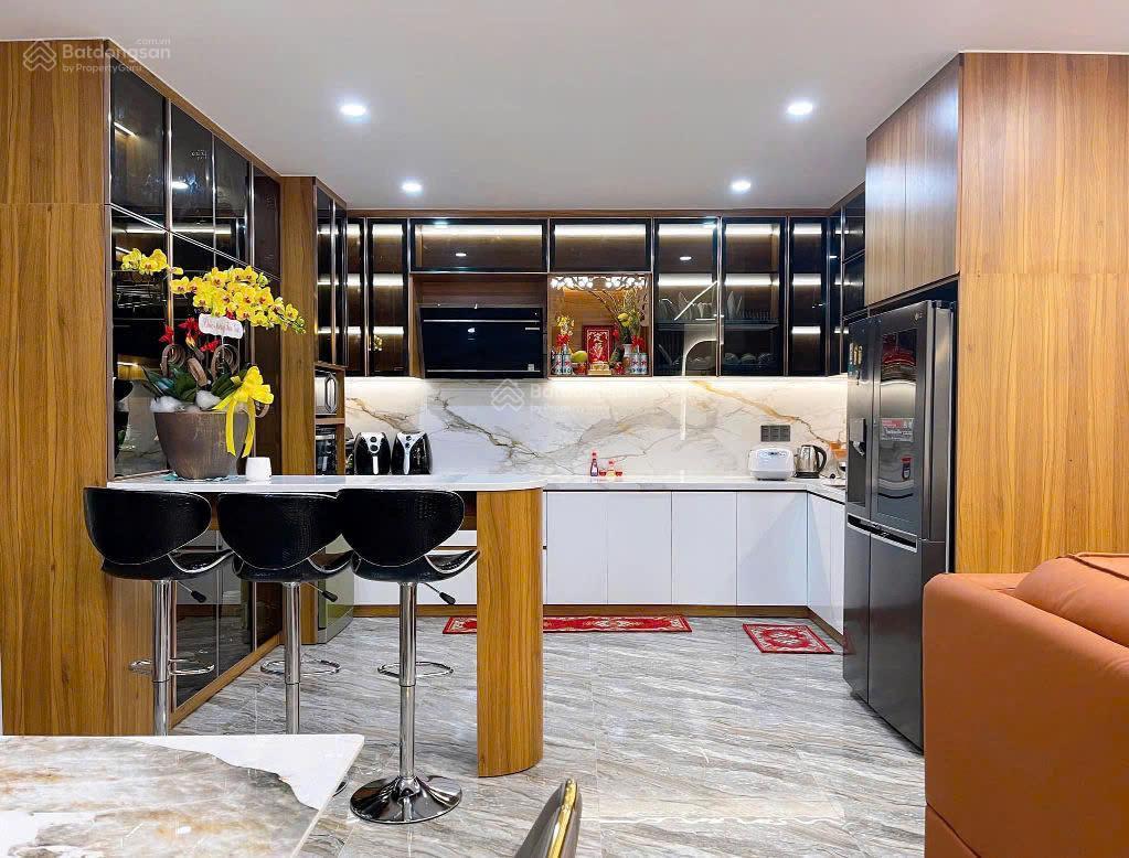 Căn góc 4 tầng kđt hà quang 2 full nội thất đẹp, có thang máy, phù hợp vừa ở vừa kinh doanh 16.5 tỷ