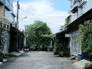 Nhà 1 trệt 2 lầu, full nội thất, ngay chợ thạnh xuân 25
