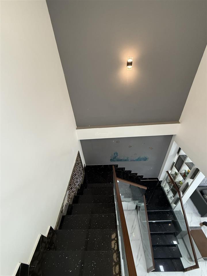 Nhà 2 tầng sổ đẹp như tranh trung tâm hải châu, lê đình lý, quận hải châu, đà nẵng