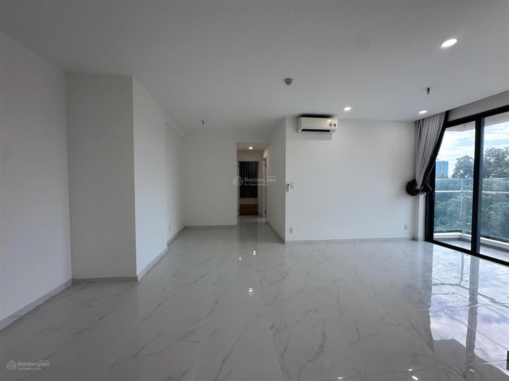 Cần bán căn hộ precia 1pn mặt tiền nguyễn thị định, quận 2 diện tích 50m2, giá 4,4 tỷ nhà ntcb