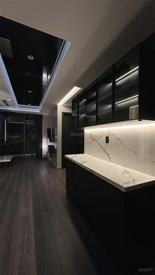 Bán căn hộ precia  1pn full nội thất cao cấp  tầng cao view thoáng mát  giá 4,8 tỷ