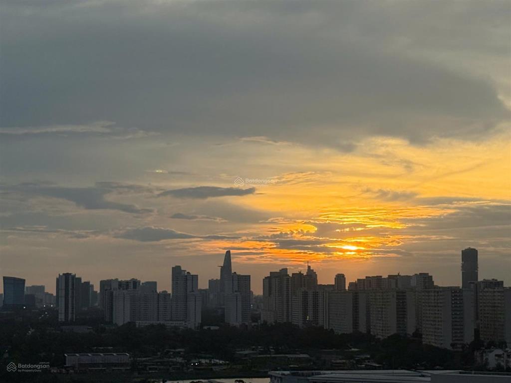 Cơ hội sở hữu căn hộ đẹp có sân vườn chung tại dlusso quận 2  căn 2 phòng ngủ  chỉ 6.35 tỷ