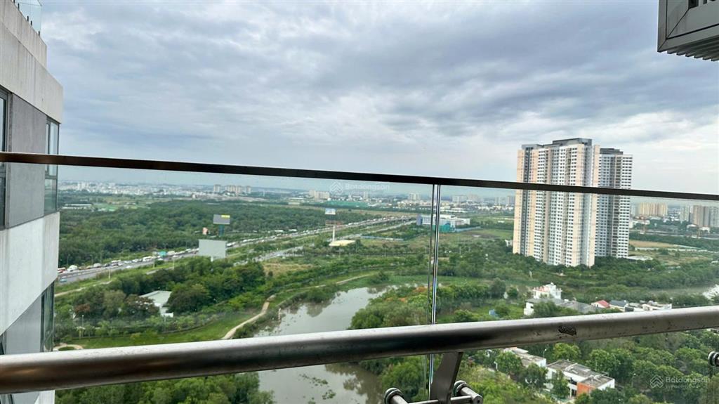 Cơ hội sở hữu căn hộ đẹp có sân vườn chung tại dlusso quận 2  căn 2 phòng ngủ  chỉ 6.35 tỷ