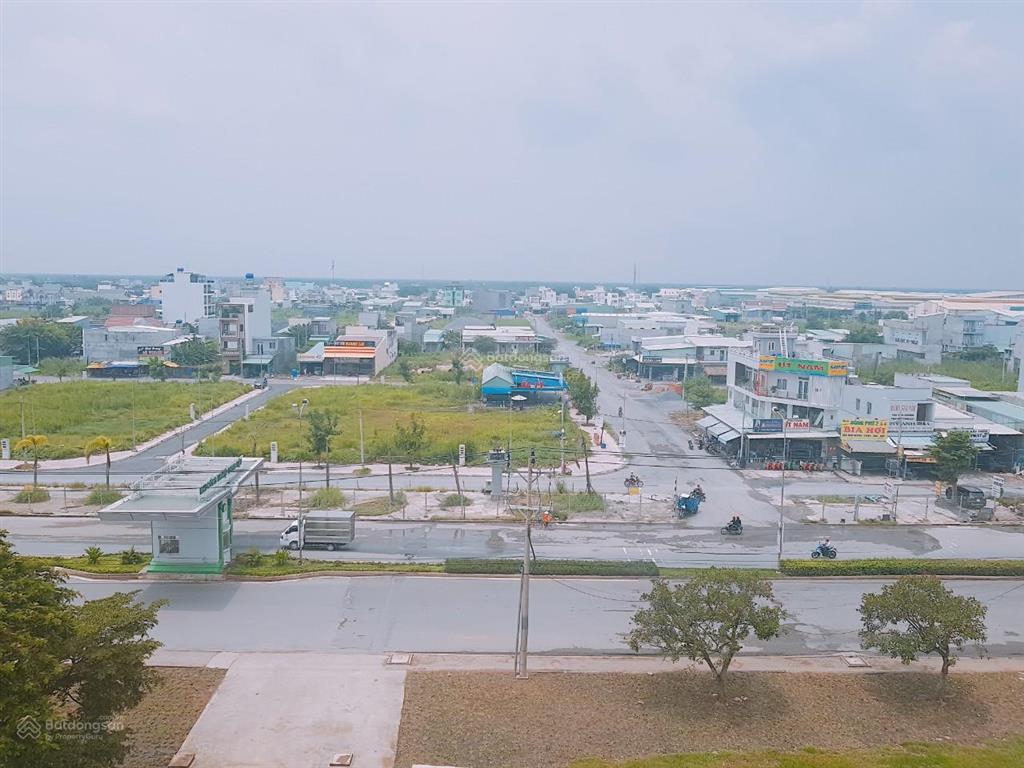 Kho xưởng cho thuê 1100m2 giá chỉ 125.000/m2/th long hậu, đầy đủ tiện ích vào hoạt động ngay