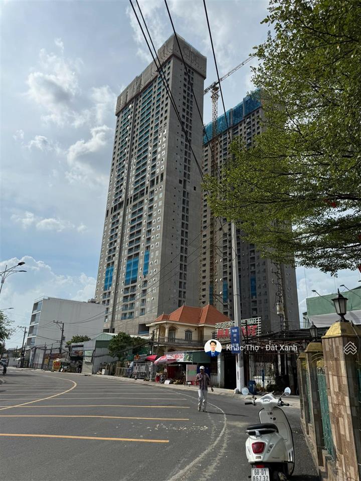 Bán căn hộ 3pn + 2wc giá 3 tỷ 010 tại a&t sky garden  0933 998 ***