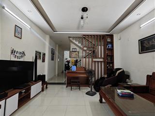 Nhà đẹp 2,5 mê mặt tiền 7m5 phan văn định gần biển