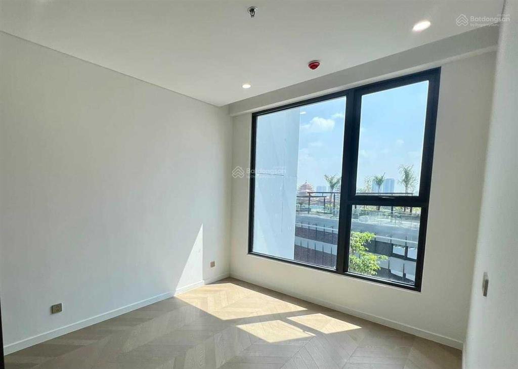 Chủ nhà định cư nước ngoài cắt lỗ sâu căn (2pn  2wc) 68m2, view sông.  0932 532 ***