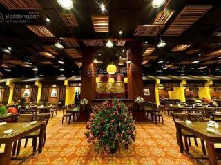 Cho thuê nhà mặt phố ngọc lâm long biên dt 100m2 mt 6m, hđ dài hạn. kinh doanh mọi mô hình