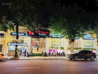Cực rẻ. cho thuê nhà chính chủ mặt phố nguyễn khánh toàn 135m2. mặt tiền 15m kinh doanh mọi mô hình