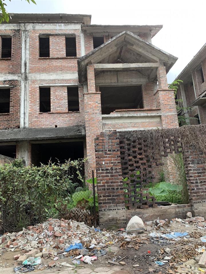 Chính chủ gửi bán các căn liền kề, nhà vườn, biệt thự khu tổng cục 5 tân triều.  0935 798 ***